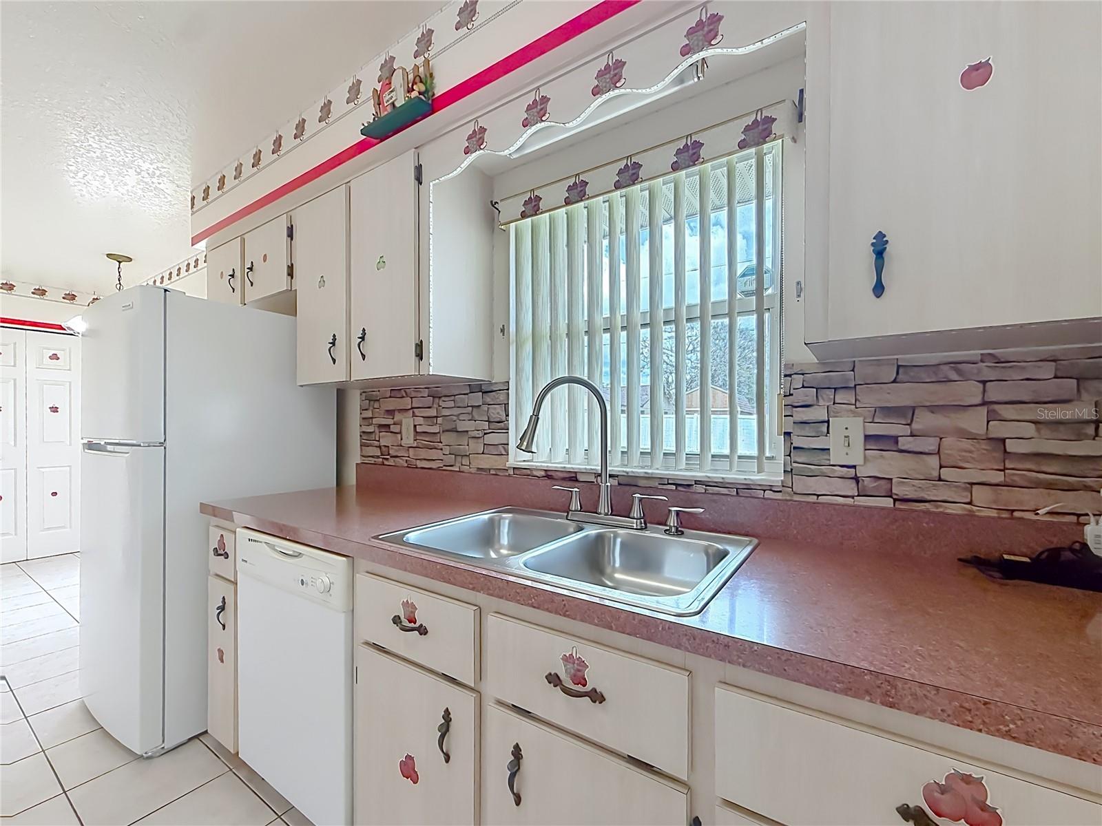 2939 SW 144TH PLACE RD