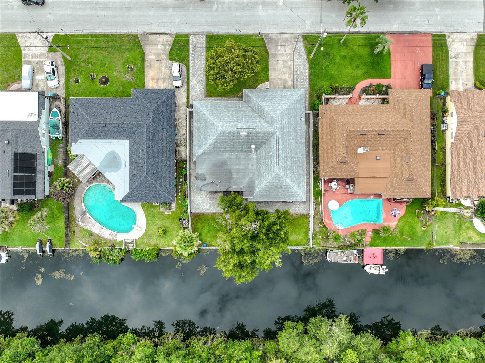 2425 LAUDERDALE CT