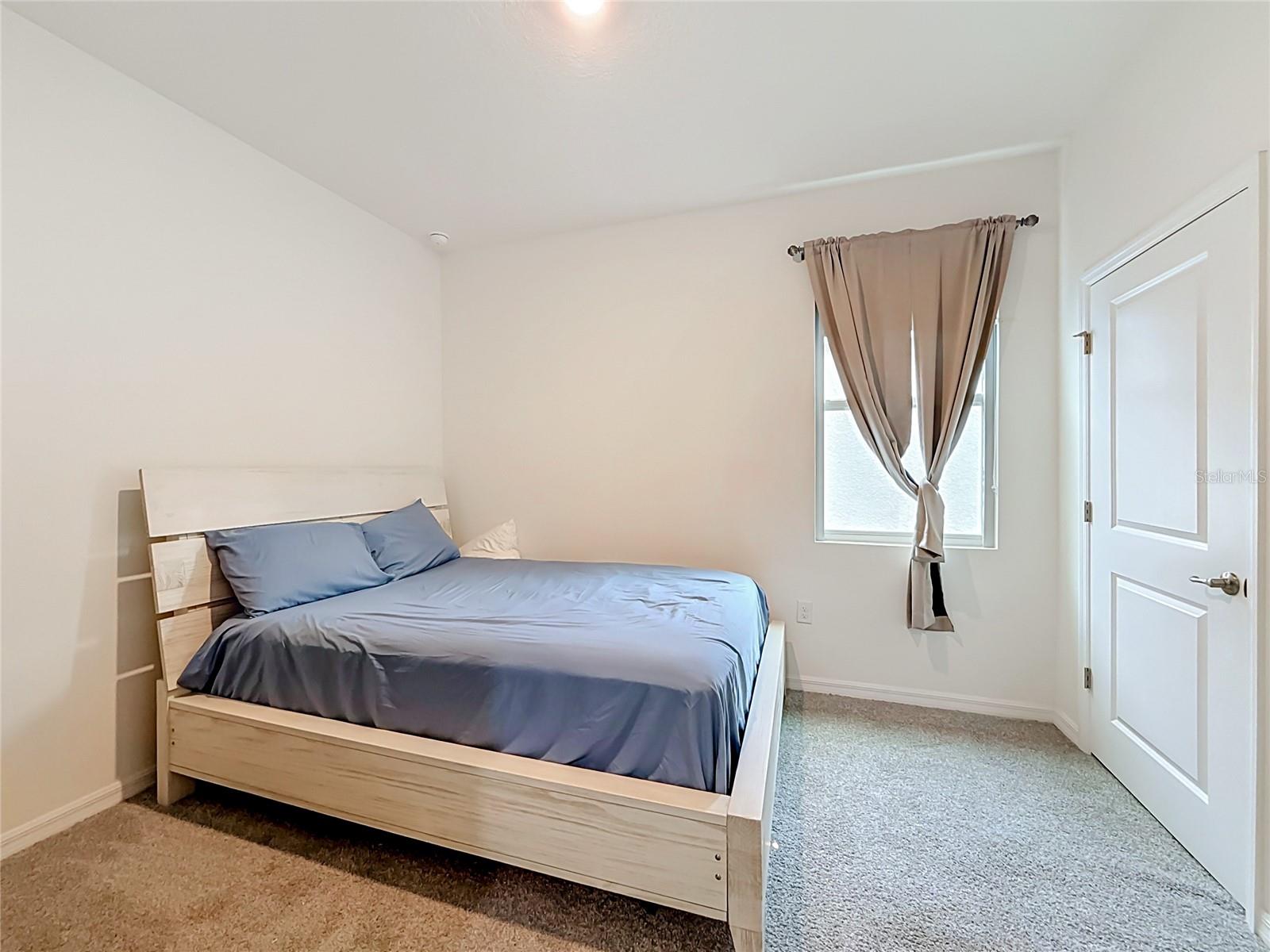 4143 NW 44TH CIR