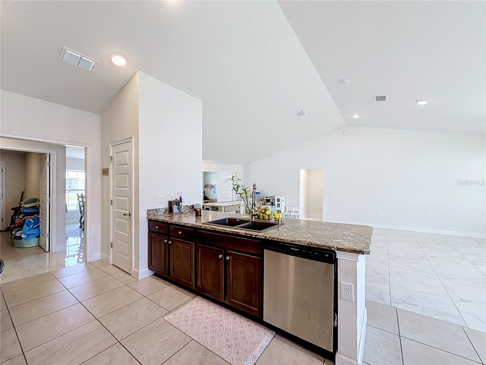 5108 SW 90TH PL