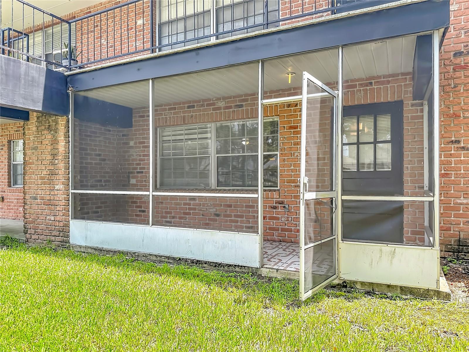 1434 W HOLDEN AVE #C-4