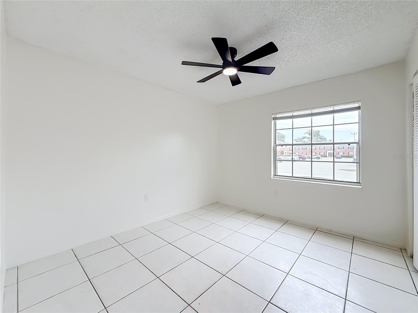 1434 W HOLDEN AVE #C-4