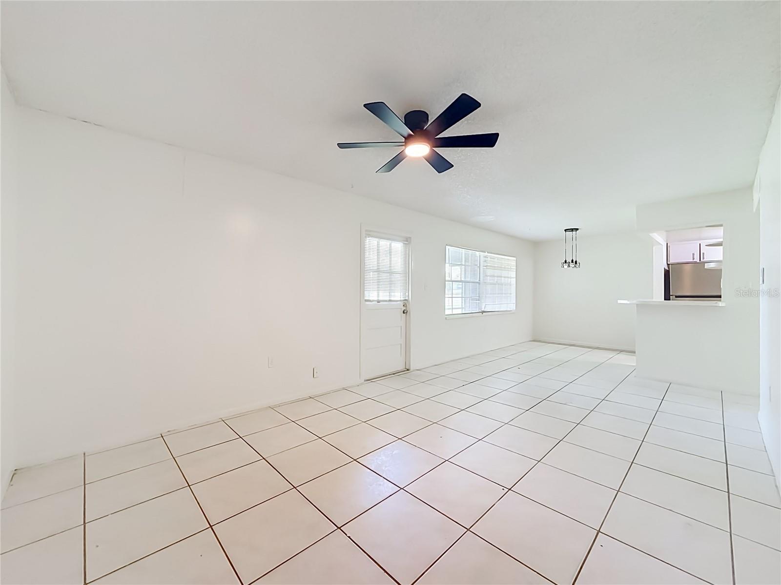 1434 W HOLDEN AVE #C-4