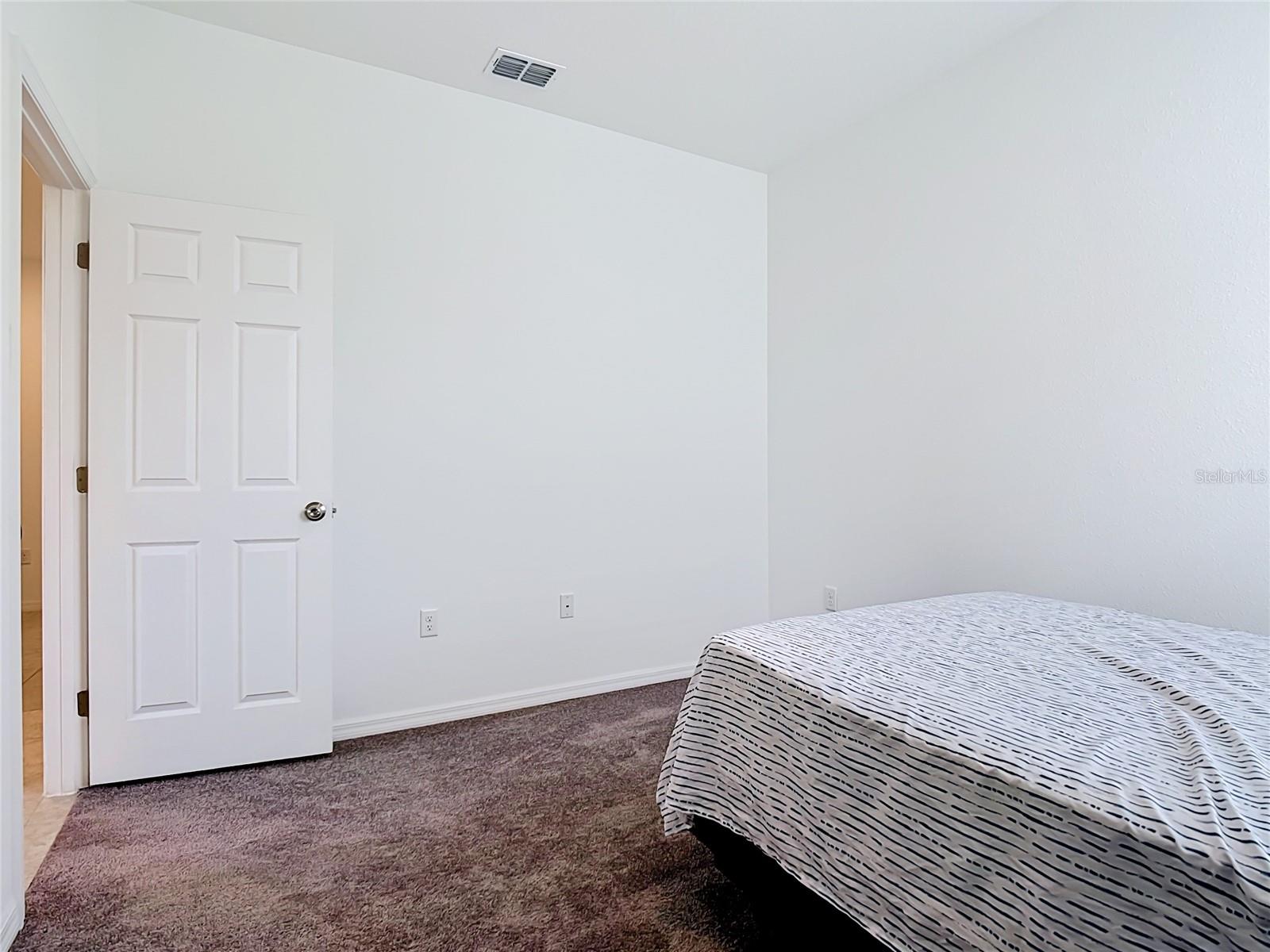 1414 ORLANDO CT
