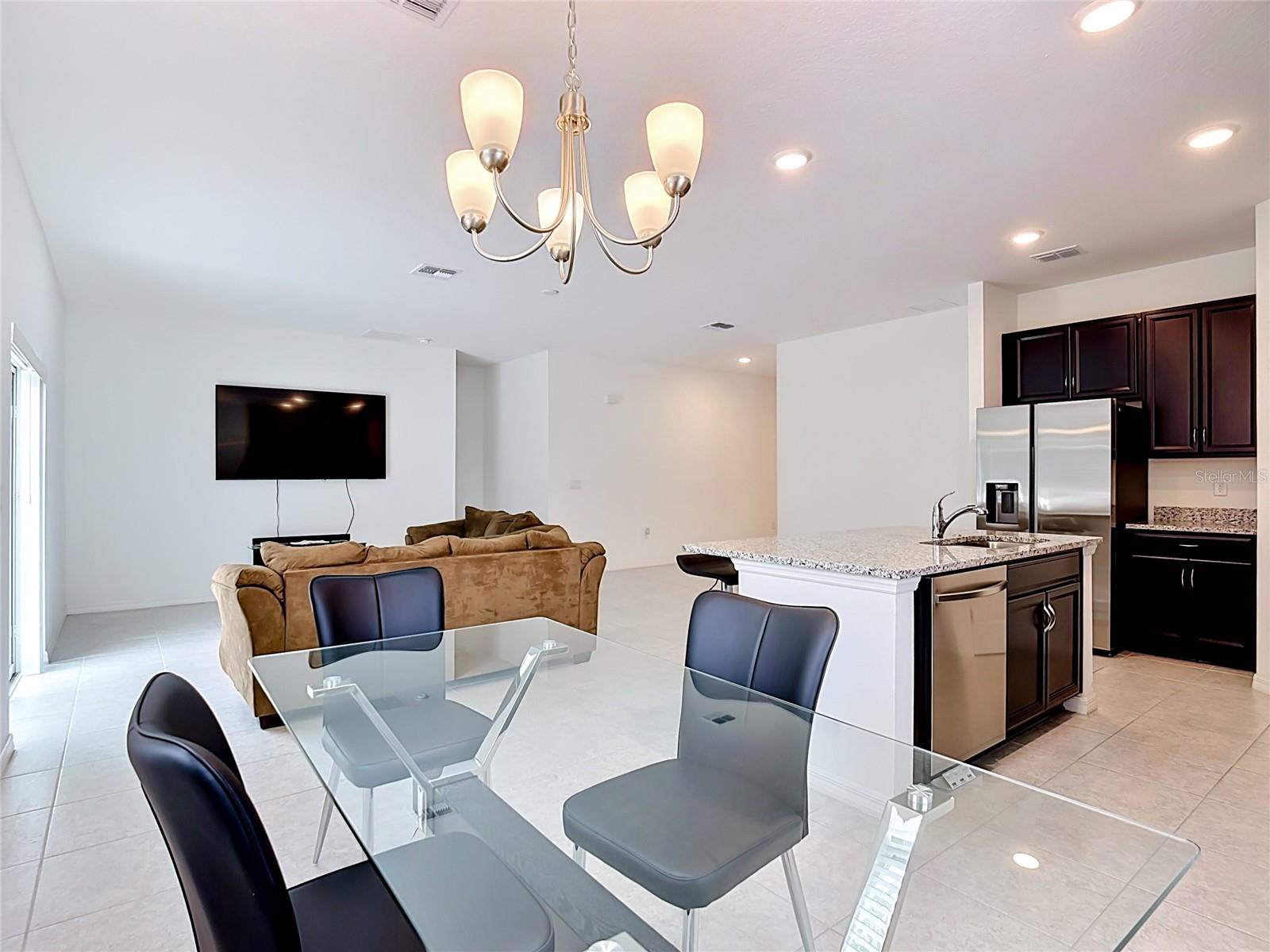 1414 ORLANDO CT