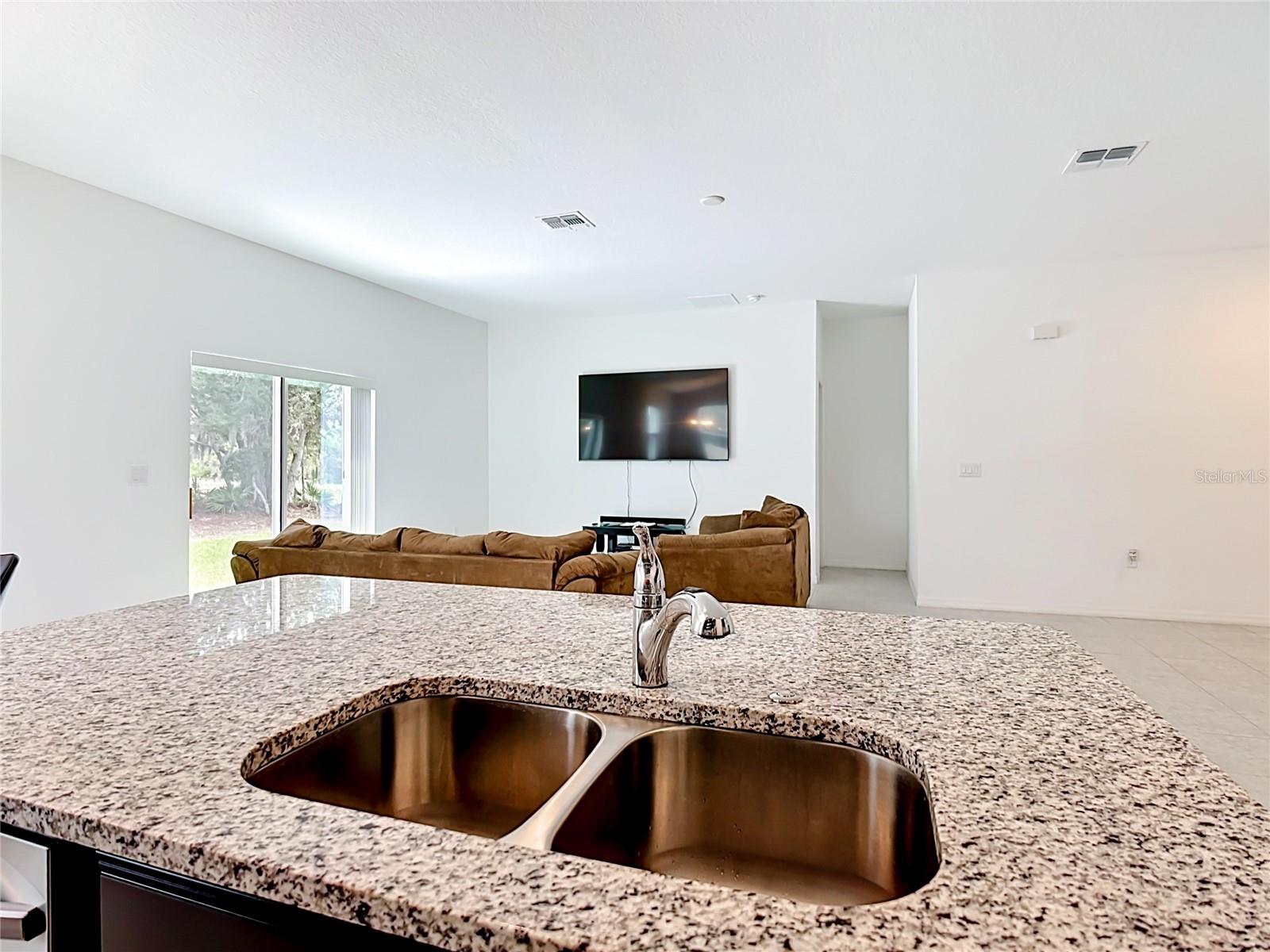 1414 ORLANDO CT