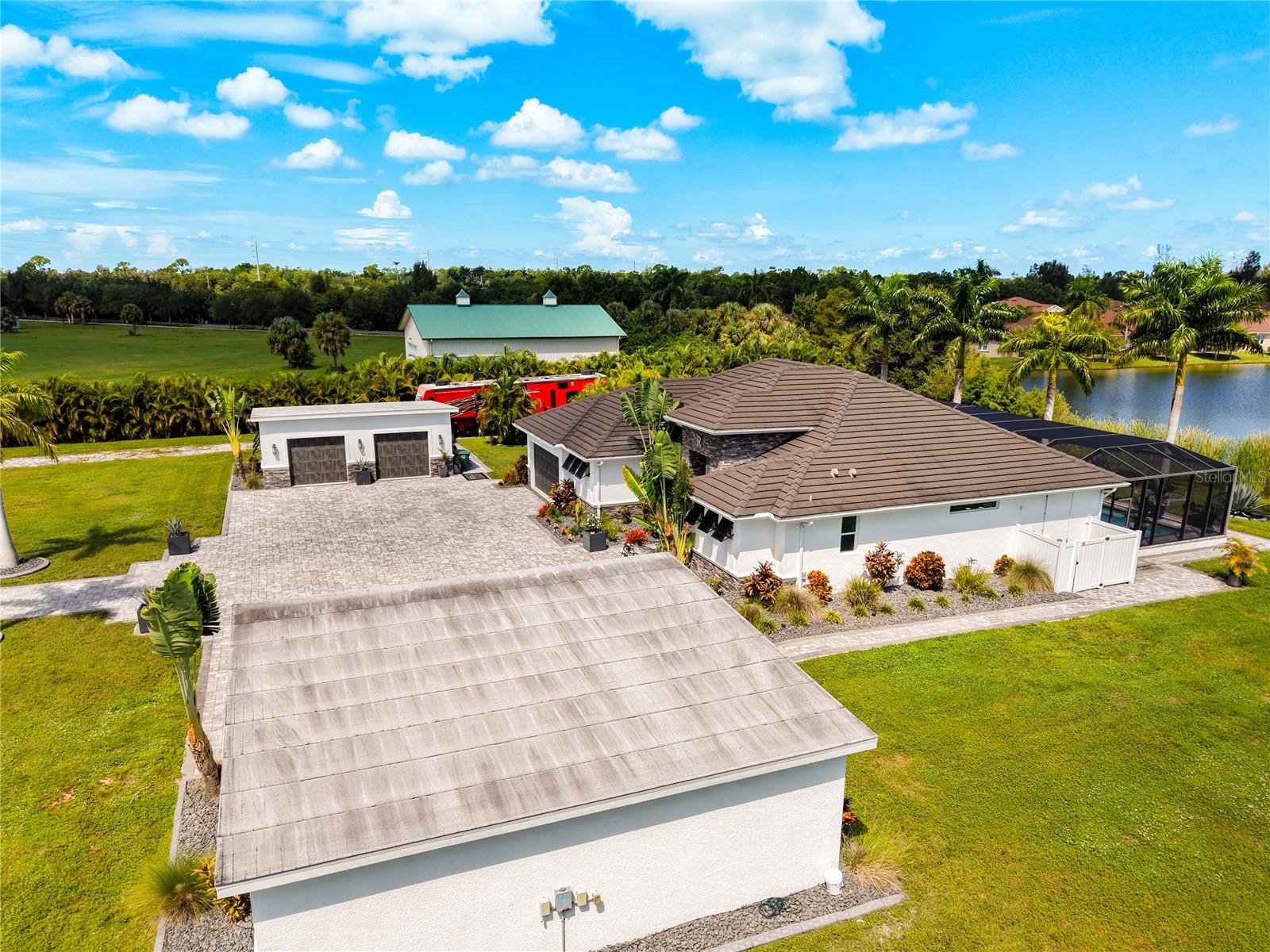2930 SCENIC VIEW DR