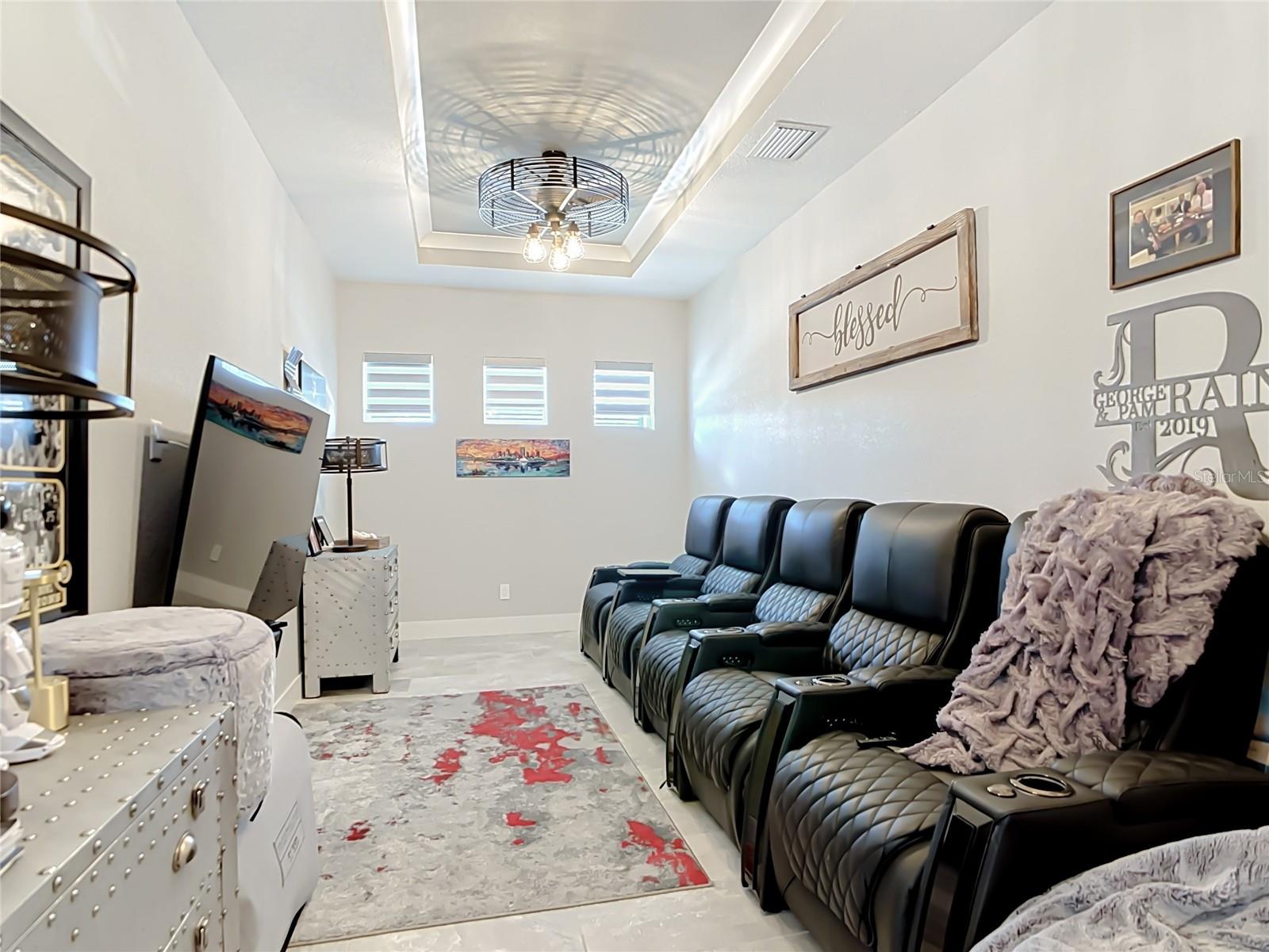 2930 SCENIC VIEW DR