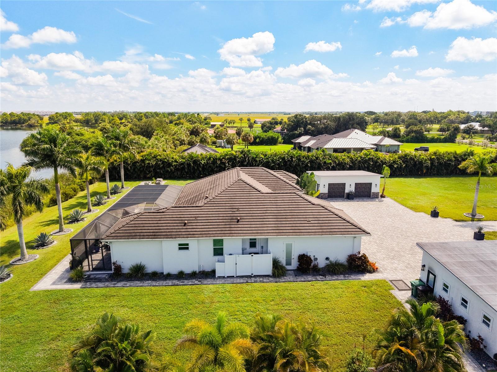 2930 SCENIC VIEW DR
