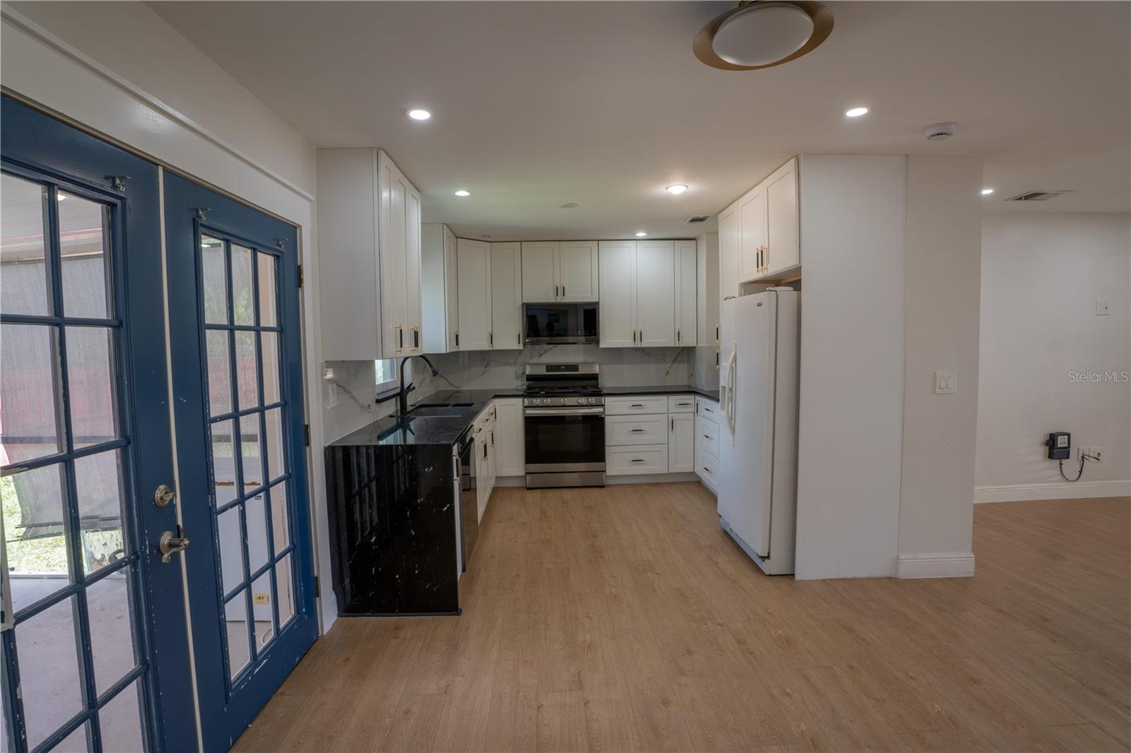 142 SAGE ST