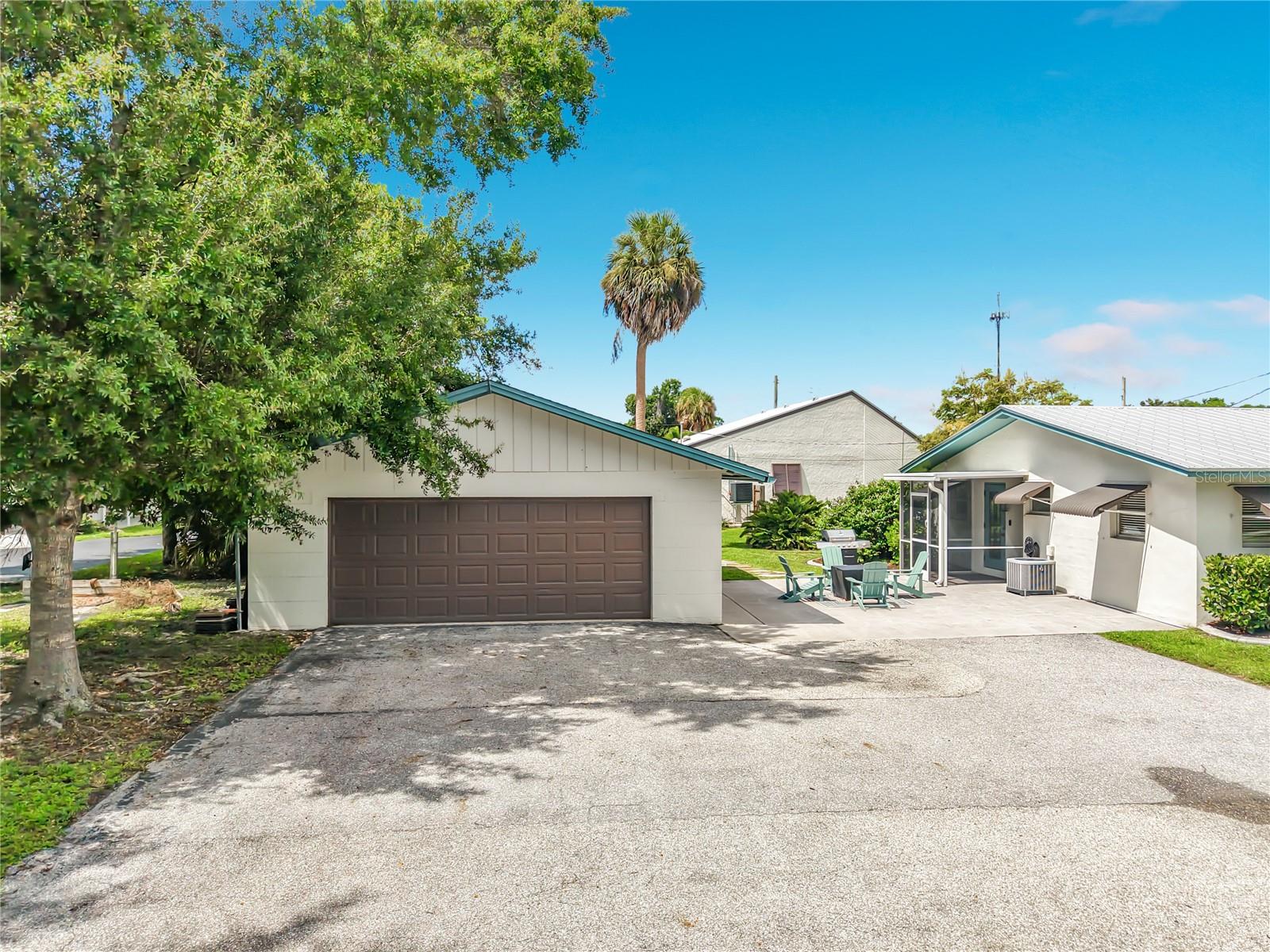 25173 & 25185 MARION AVE