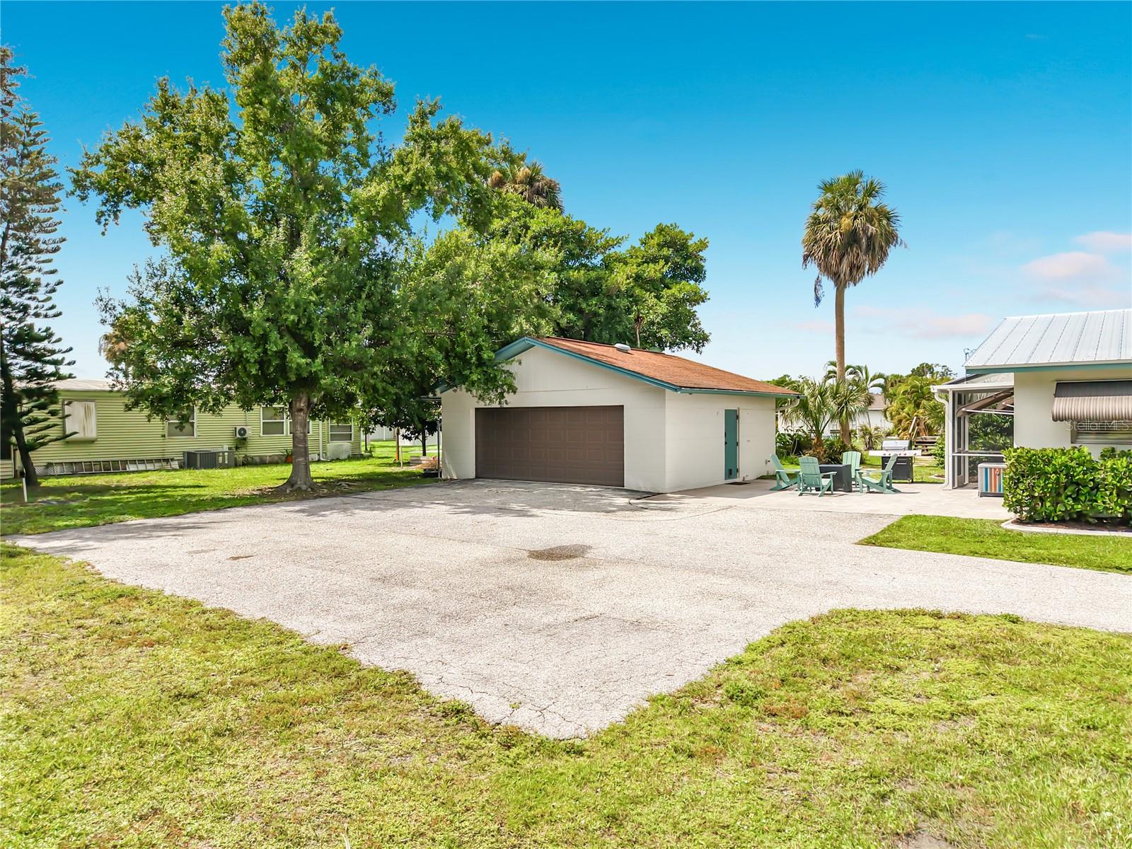 25173 & 25185 MARION AVE