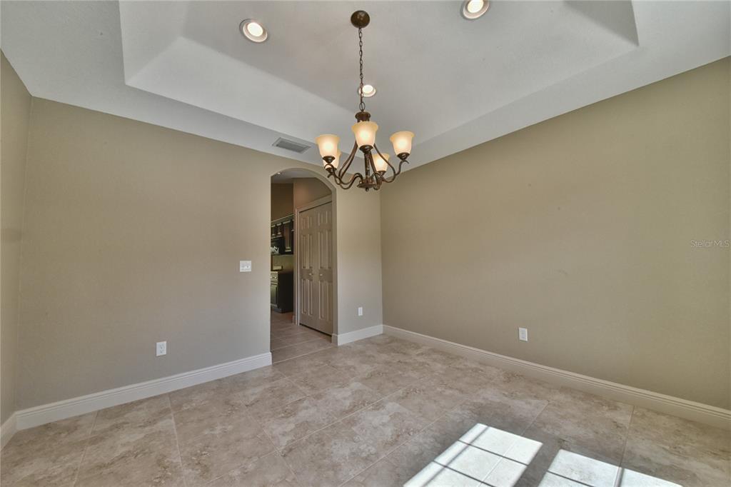 1693 SW 168 LOOP