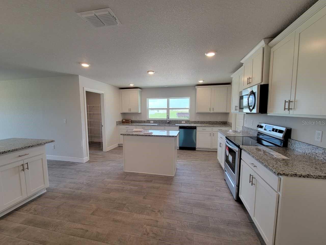 8293 SW 58TH AVE