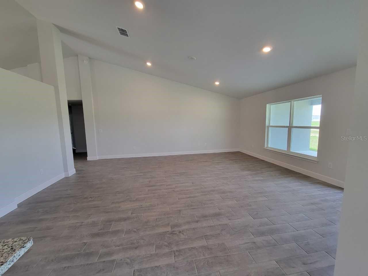 8293 SW 58TH AVE