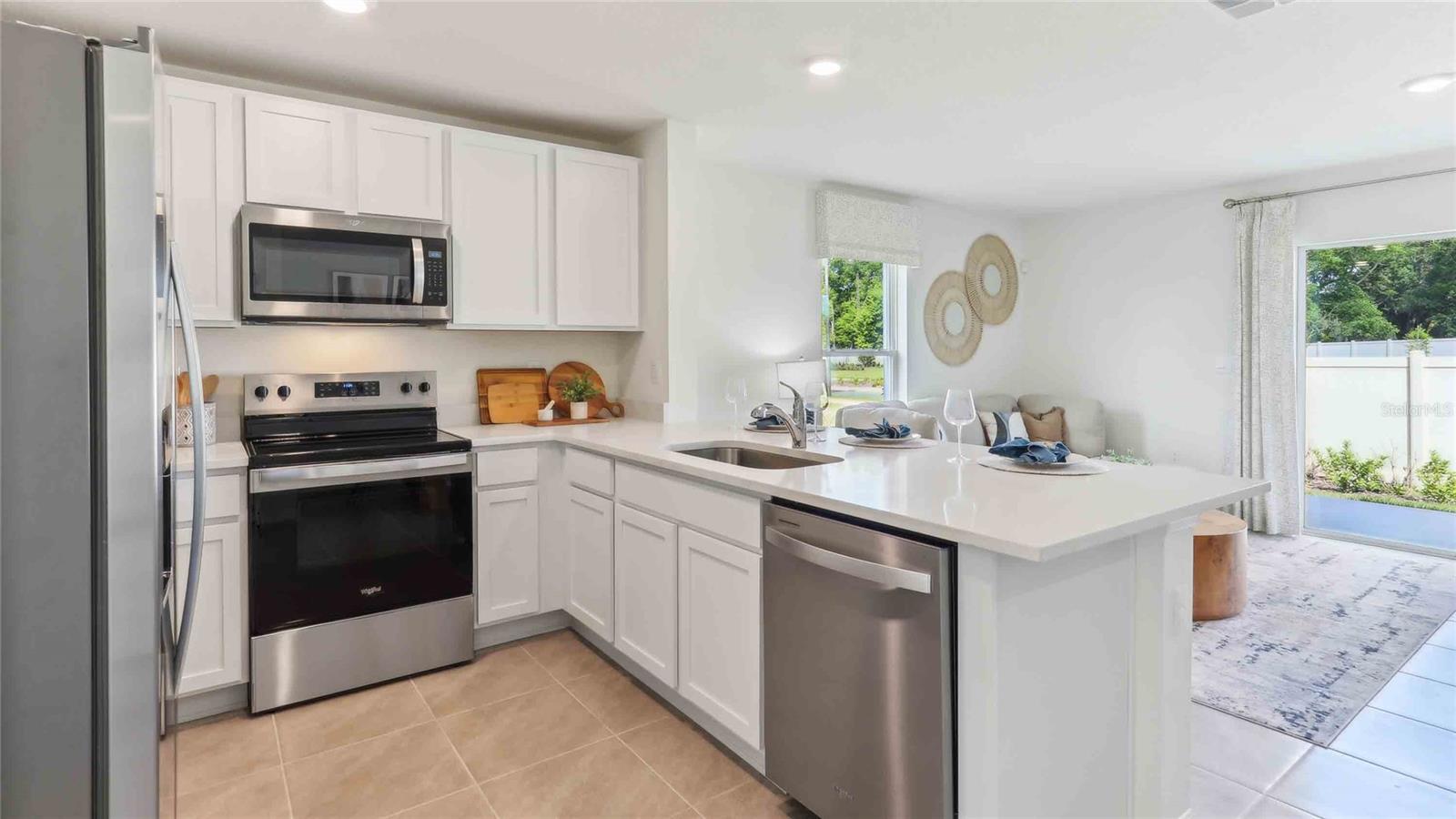 8419 GOWER TRL