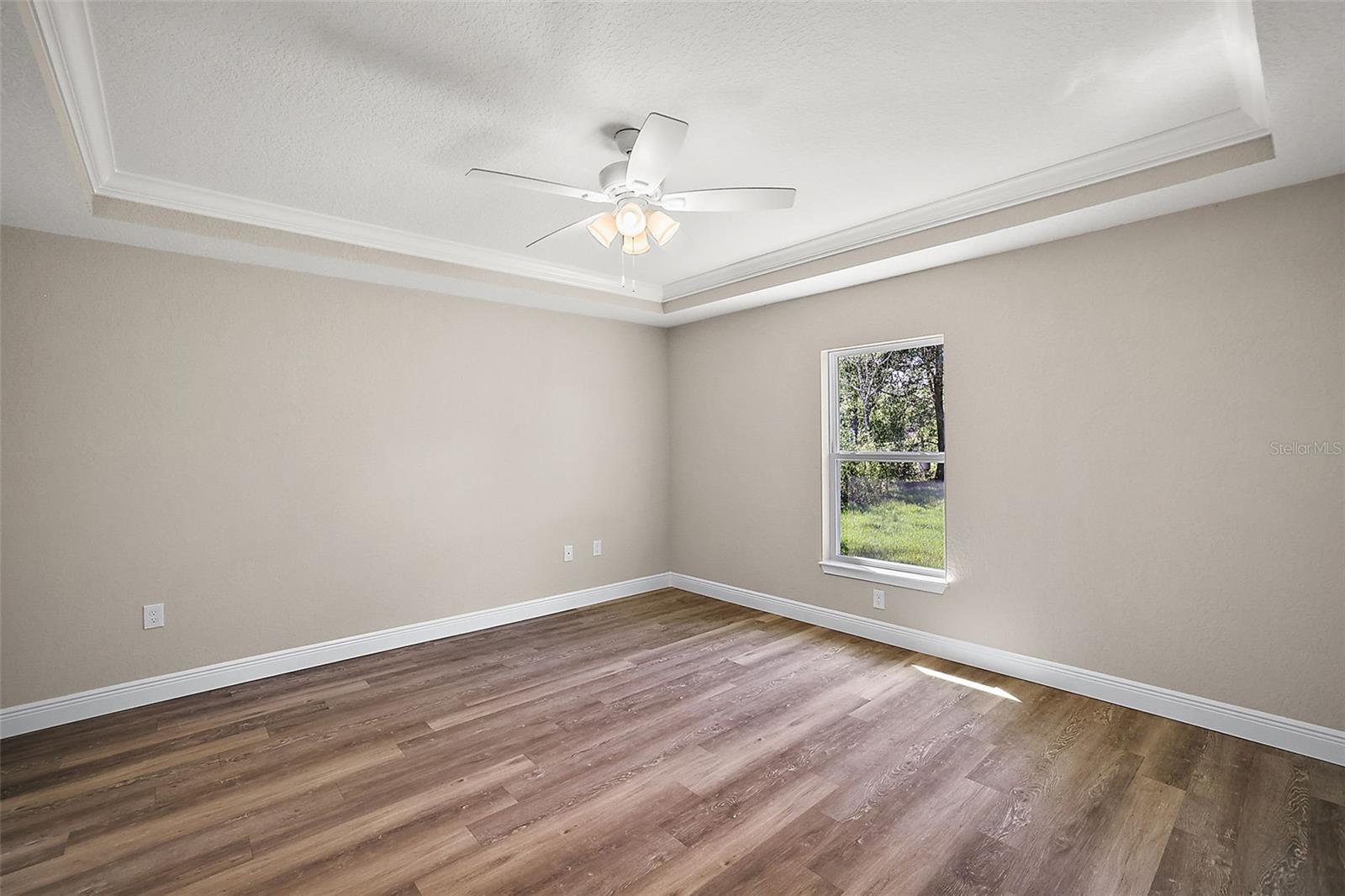 56 WALNUT DR