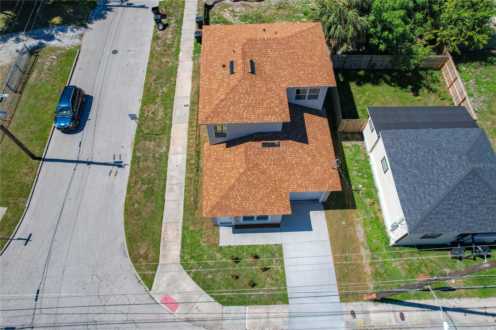 806 CARTER ST