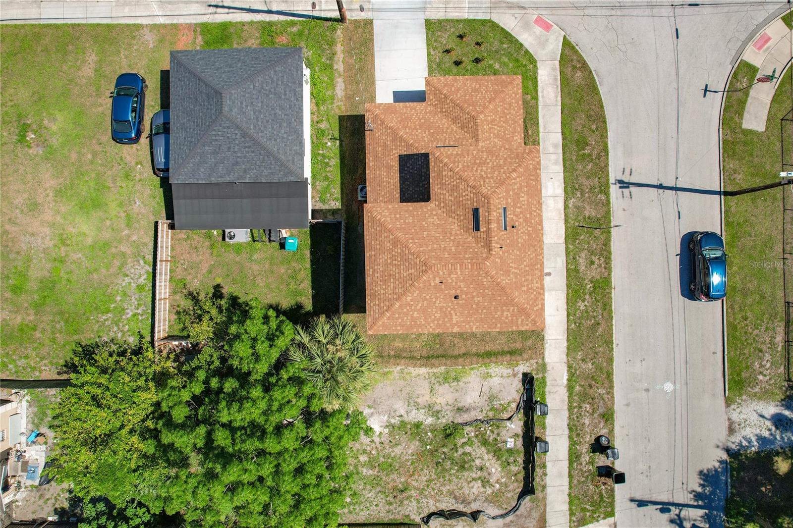 806 CARTER ST