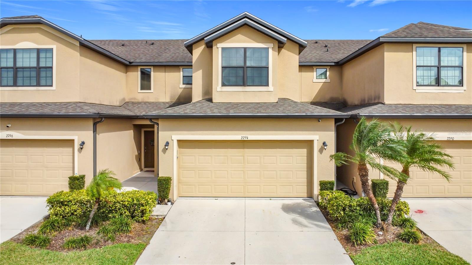 2294 SEVEN OAKS DR