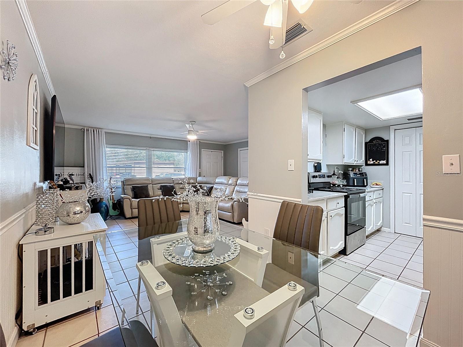 12539 ORANGEWOOD CT