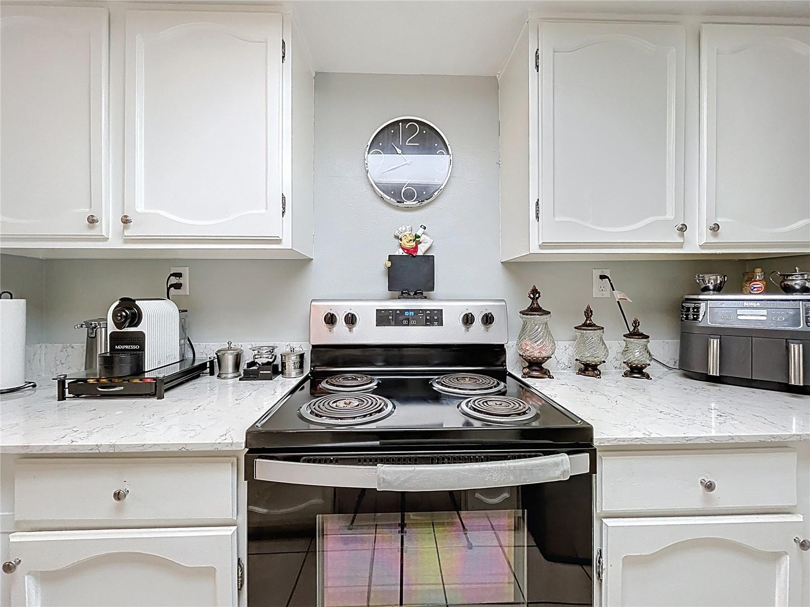 12539 ORANGEWOOD CT