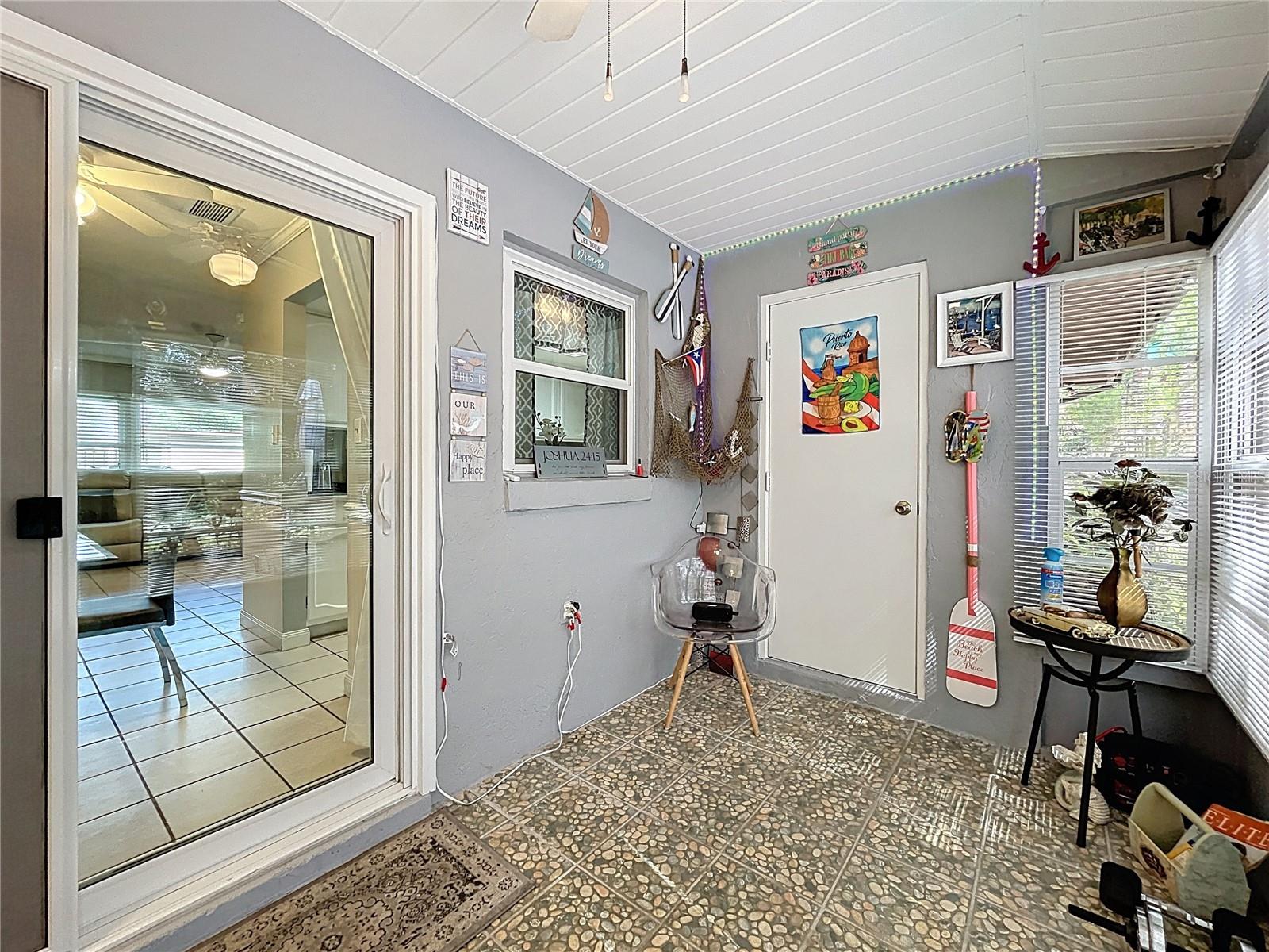 12539 ORANGEWOOD CT