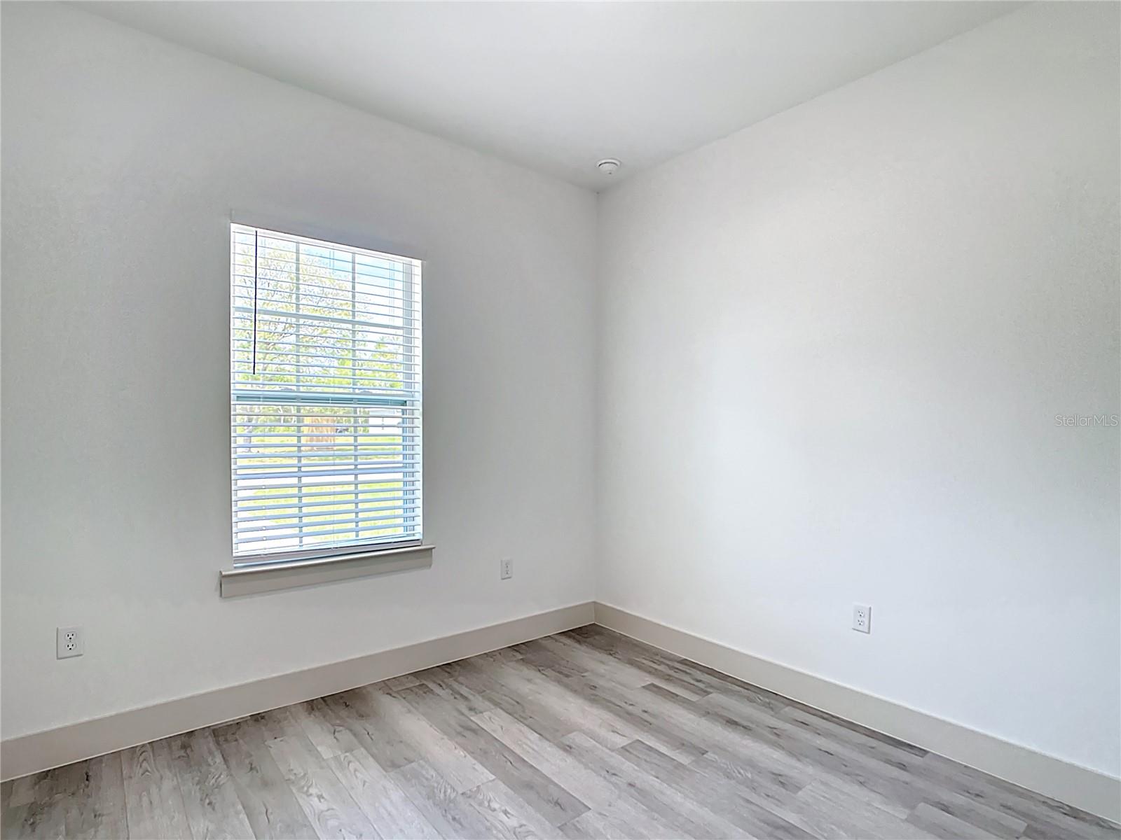 3525 SW 163RD PLACE RD