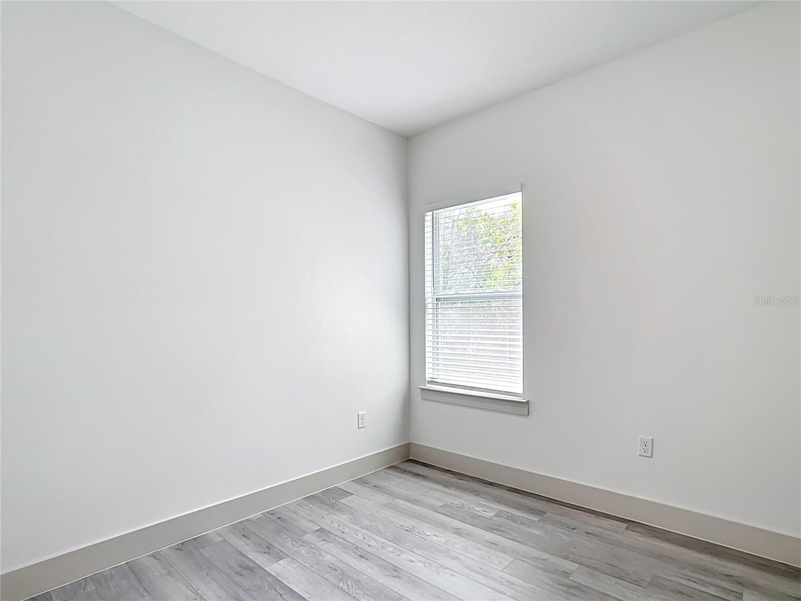 3525 SW 163RD PLACE RD