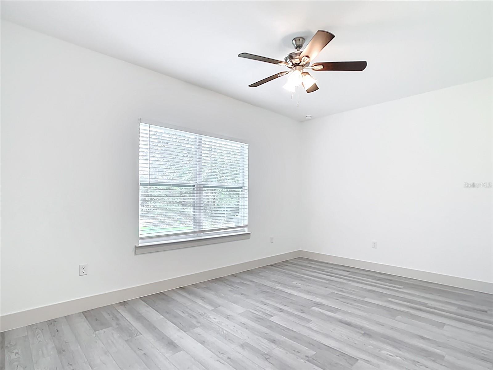 3525 SW 163RD PLACE RD