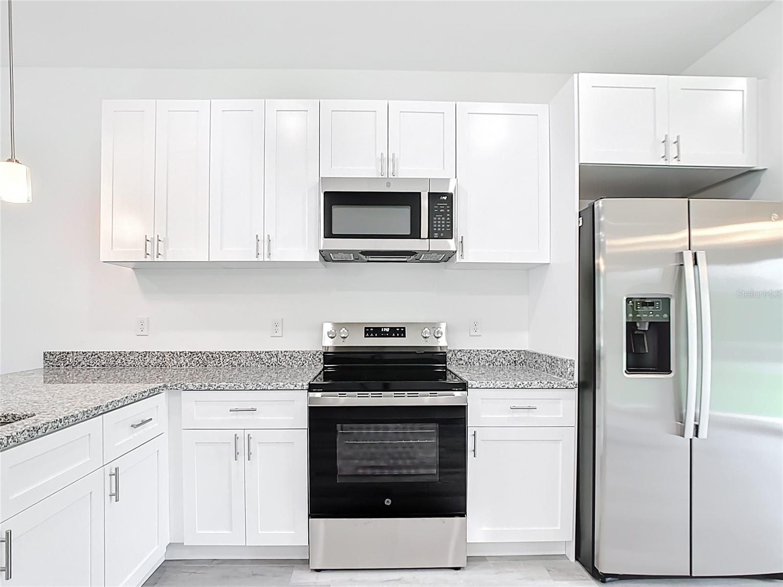 3525 SW 163RD PLACE RD