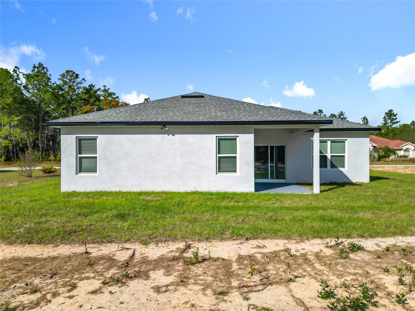 8425 N LEGACY LOOP