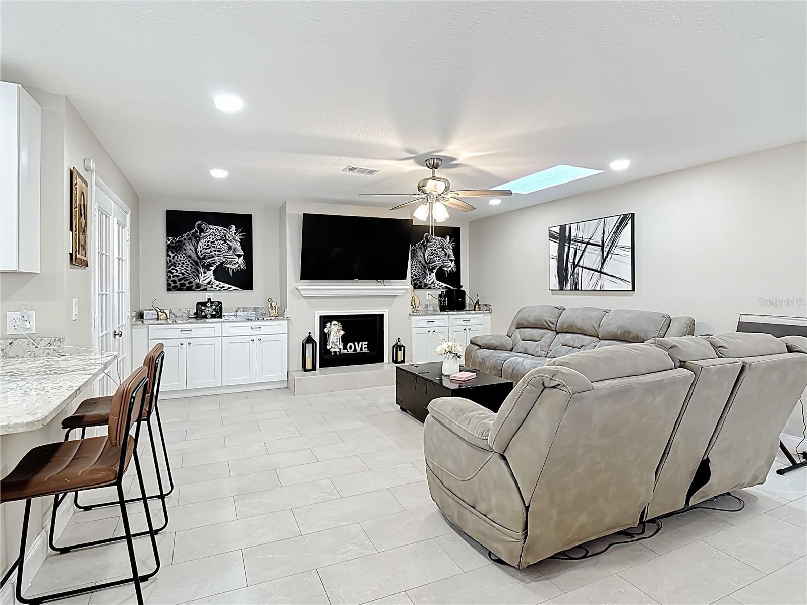 2661 AMES HAVEN RD