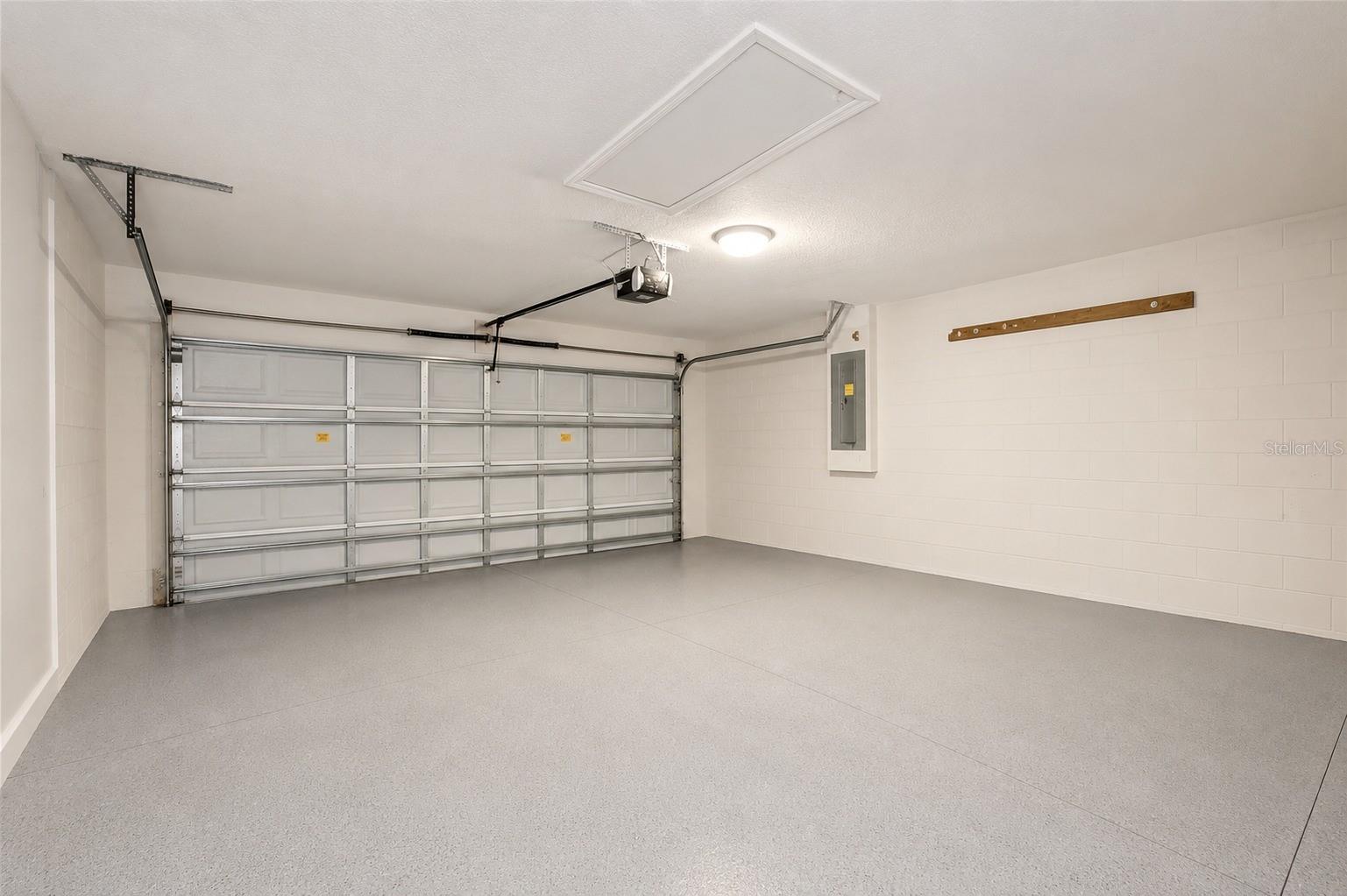 441 DANUBE DR