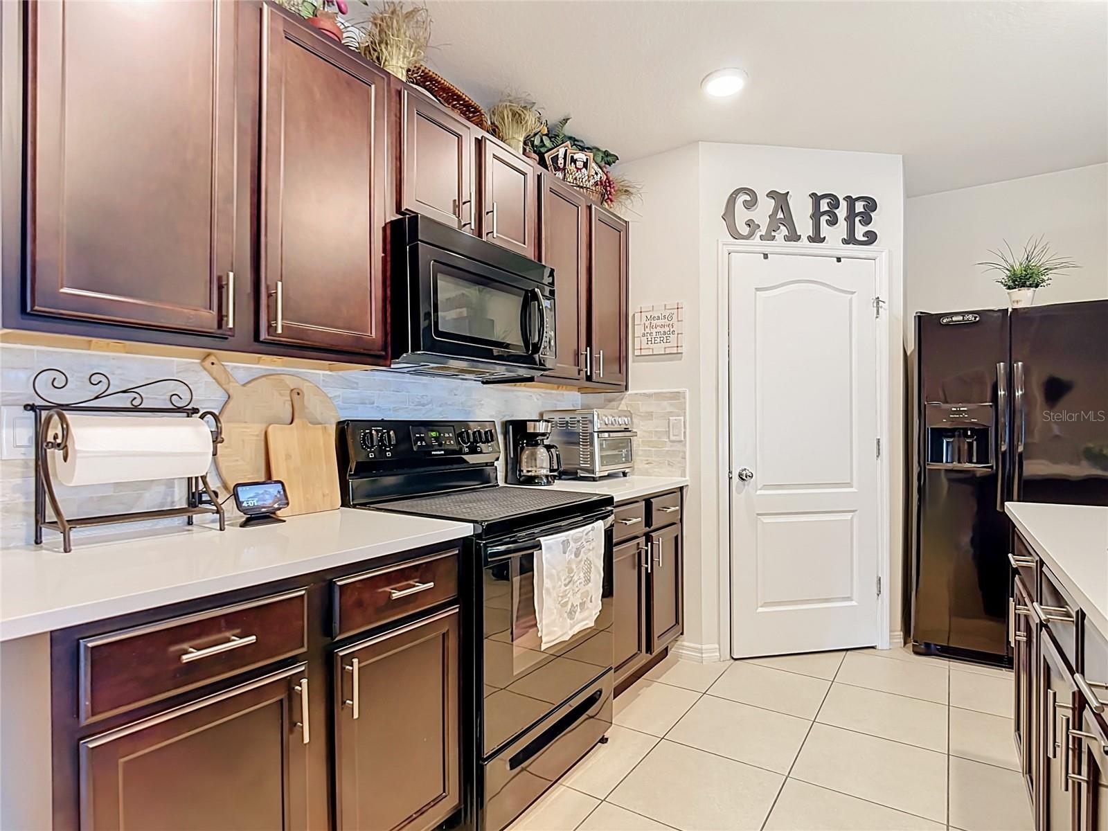 3309 SONDER DR