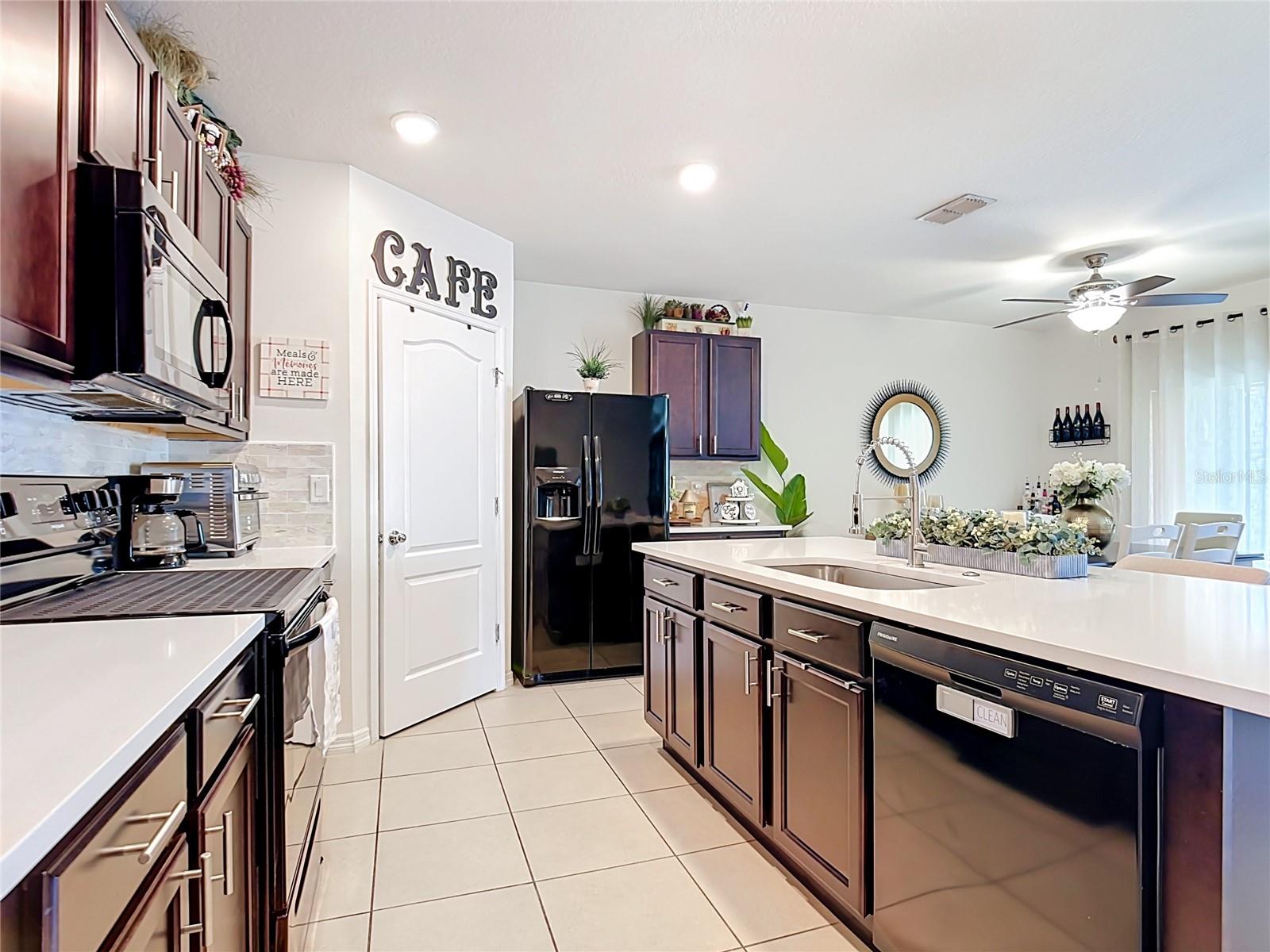 3309 SONDER DR