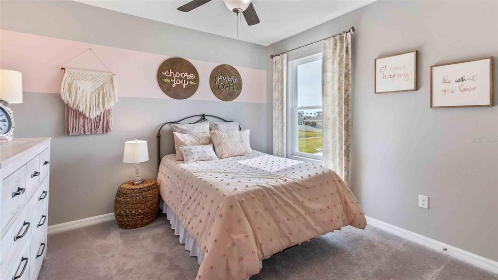 16604 MOSAIC OAR DR