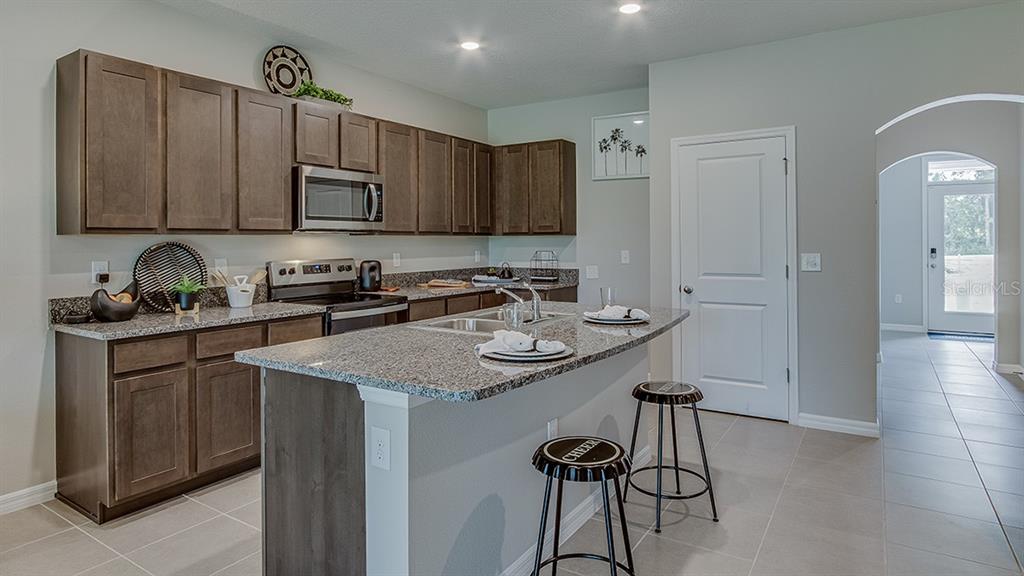 5340 LOBLOLLY LN