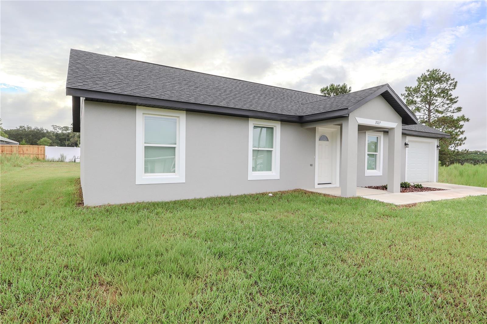 3527 SW 149TH TER