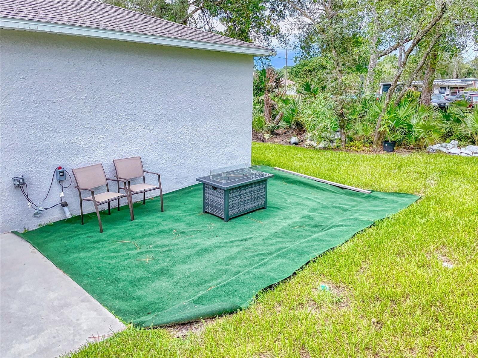 2596 FLAMINGO RD