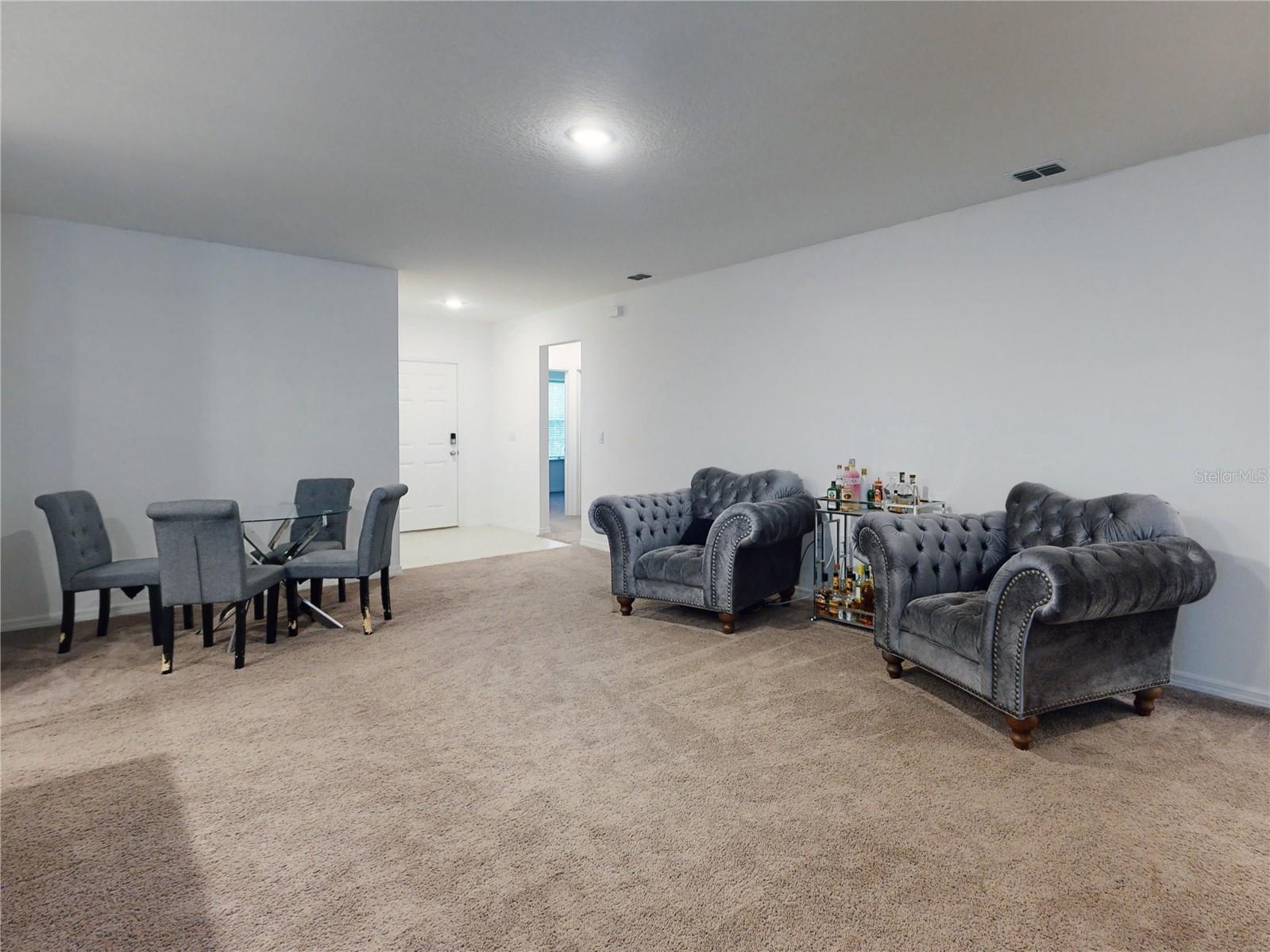 2596 FLAMINGO RD