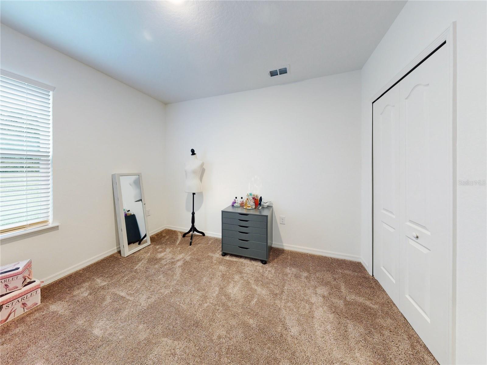 2596 FLAMINGO RD
