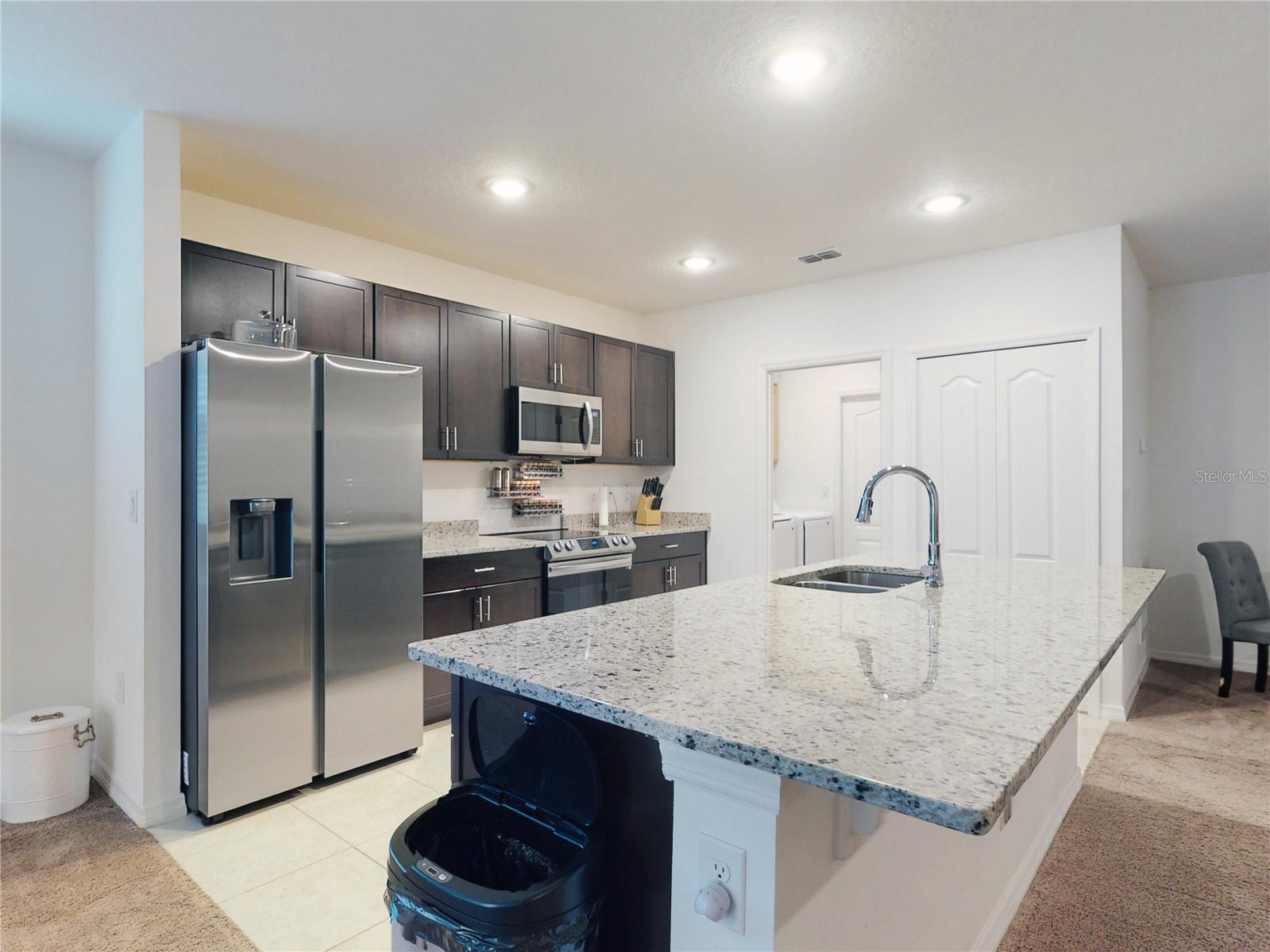 2596 FLAMINGO RD