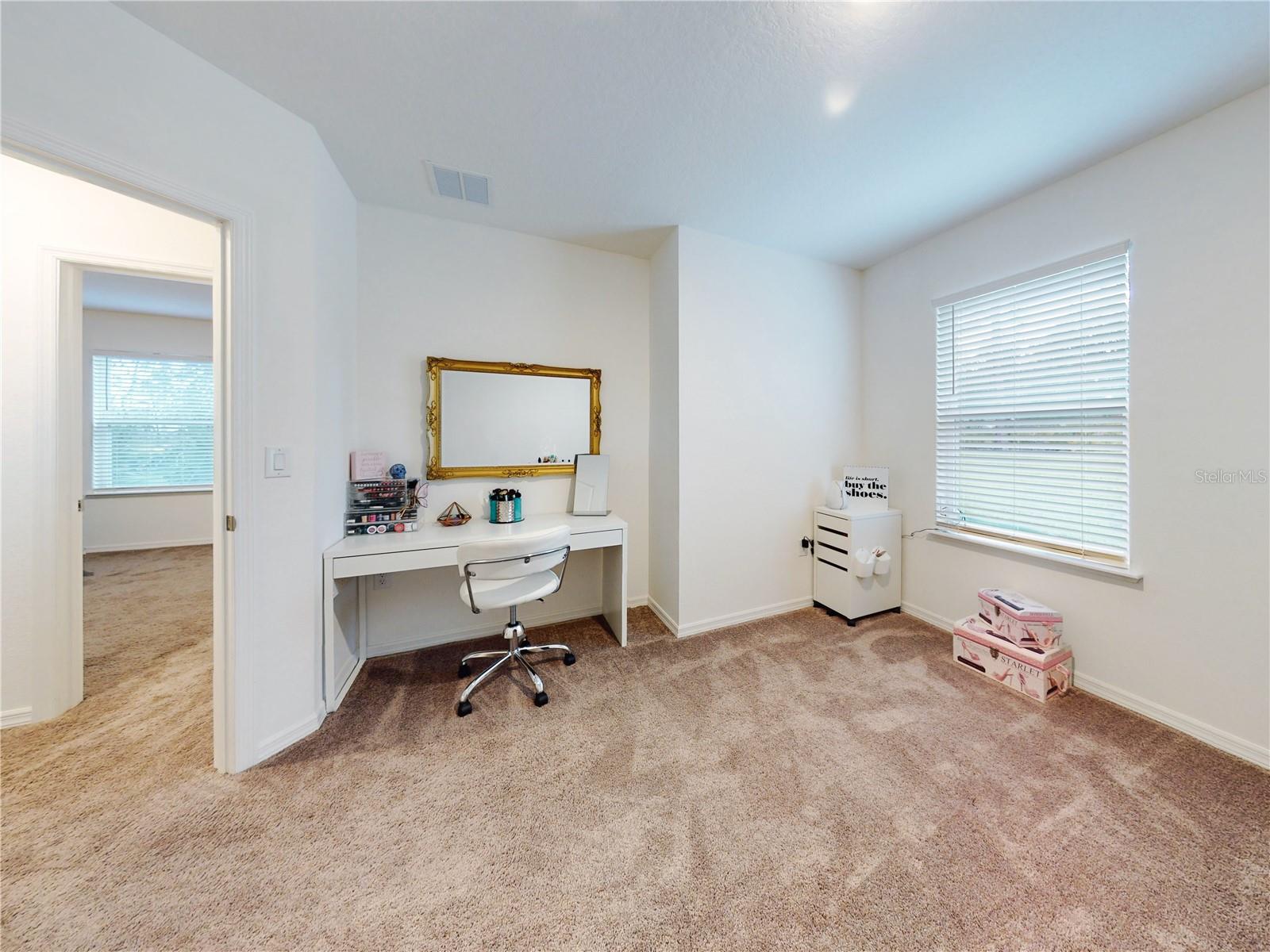 2596 FLAMINGO RD