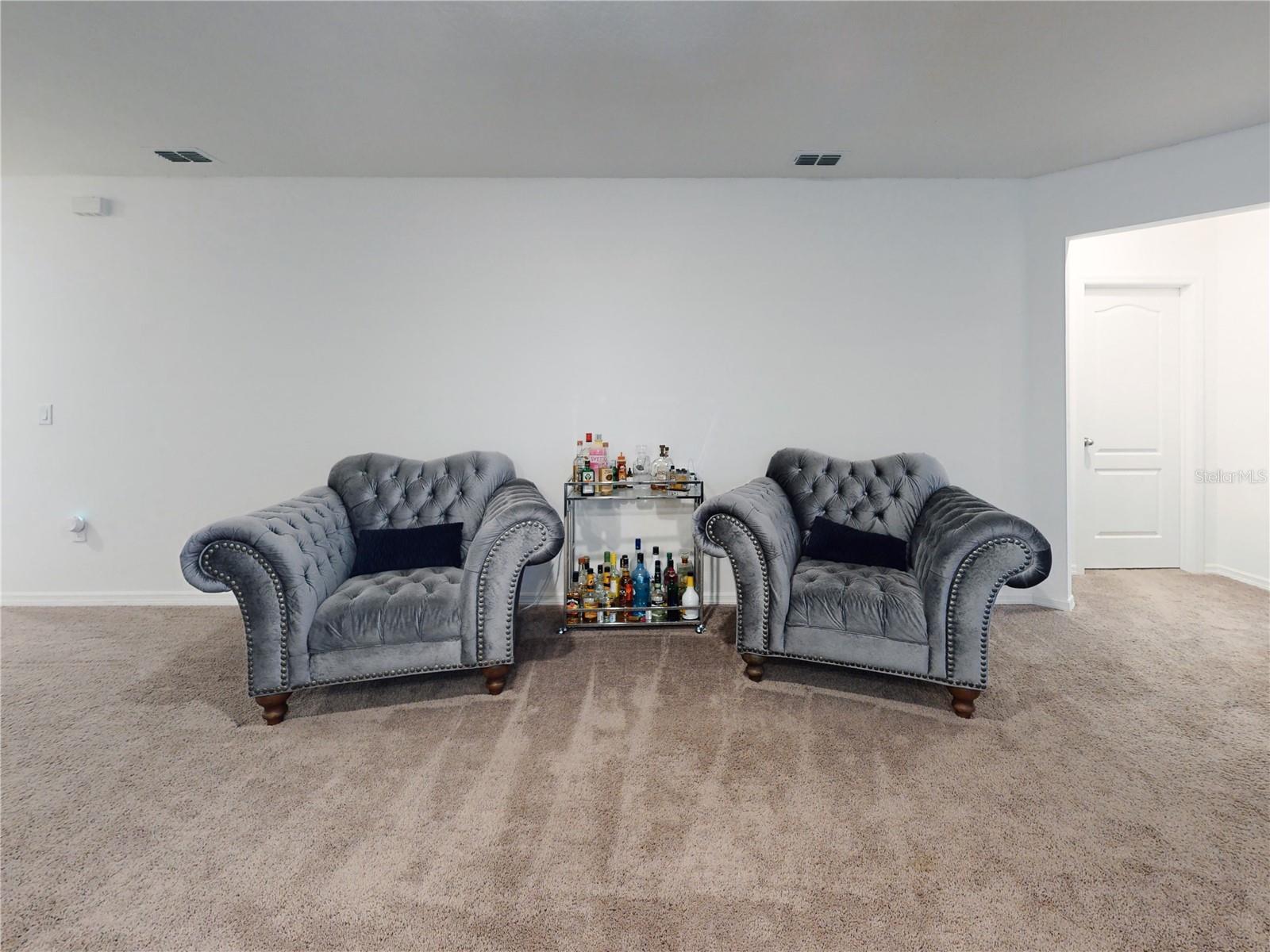 2596 FLAMINGO RD