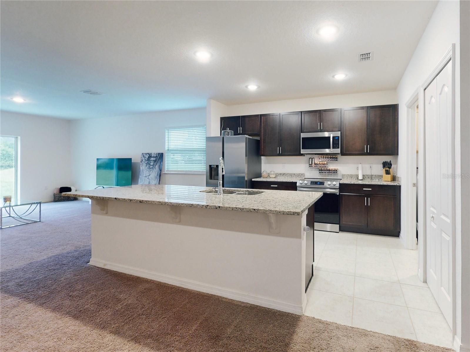 2596 FLAMINGO RD