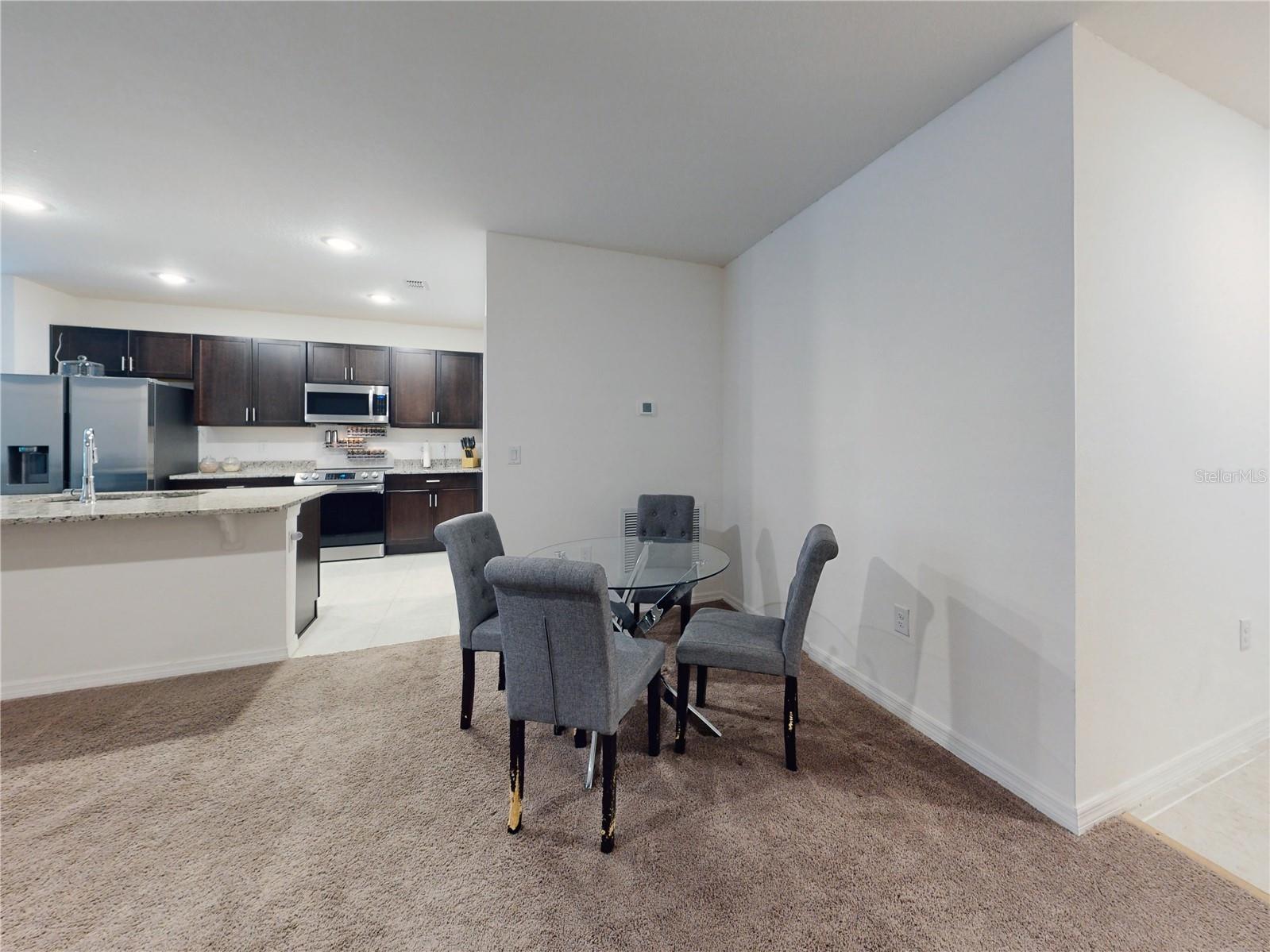 2596 FLAMINGO RD