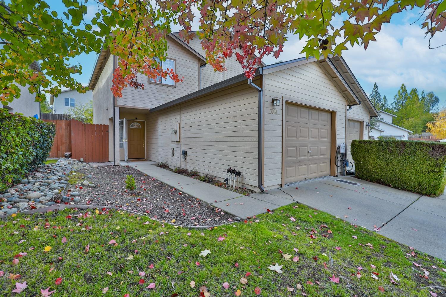 3008 Courtside Drive