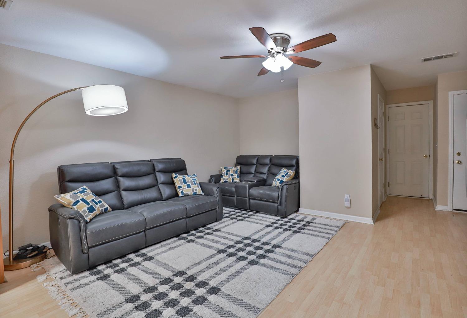 3008 Courtside Drive