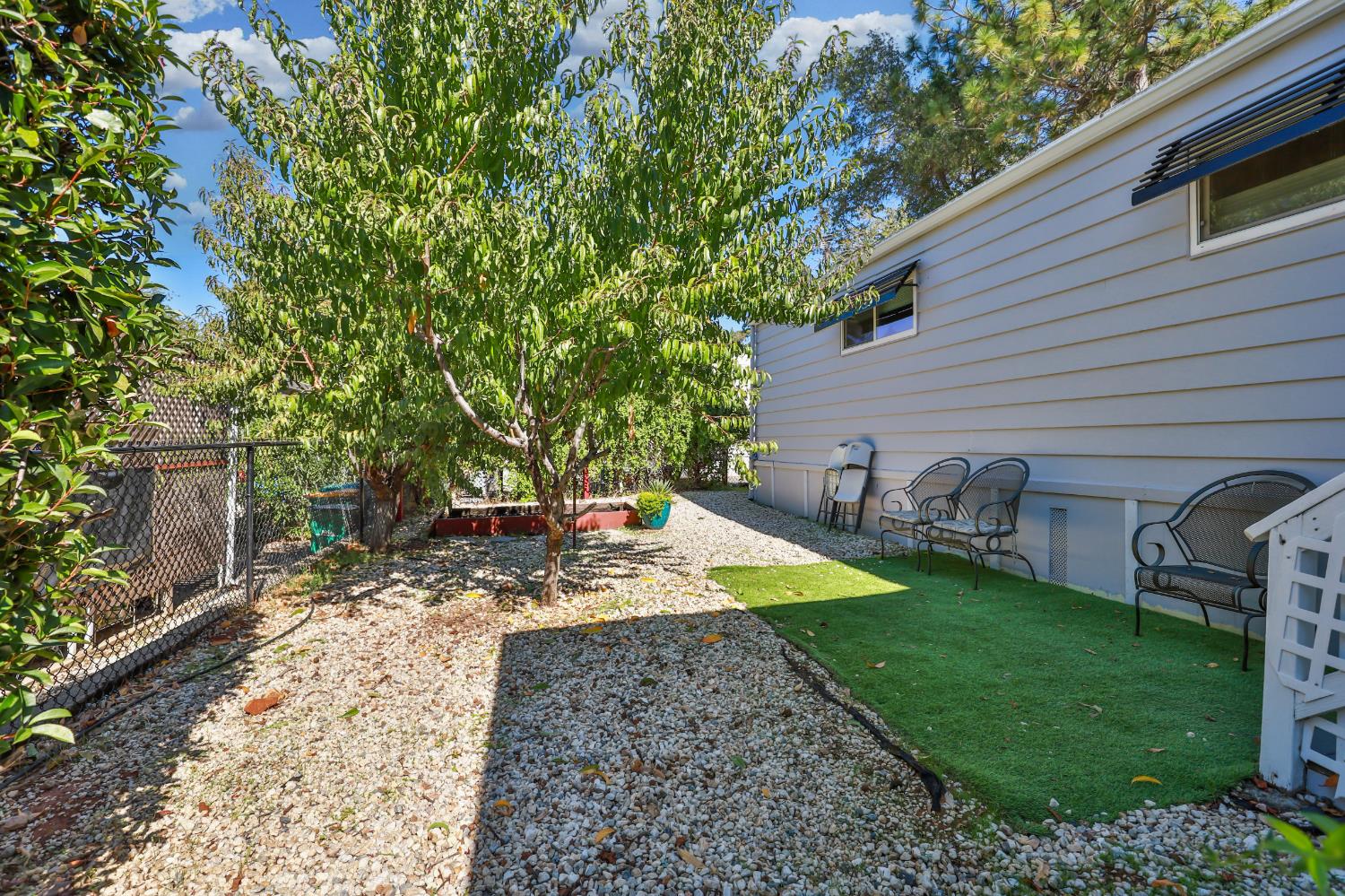 3550 China Garden Road 44